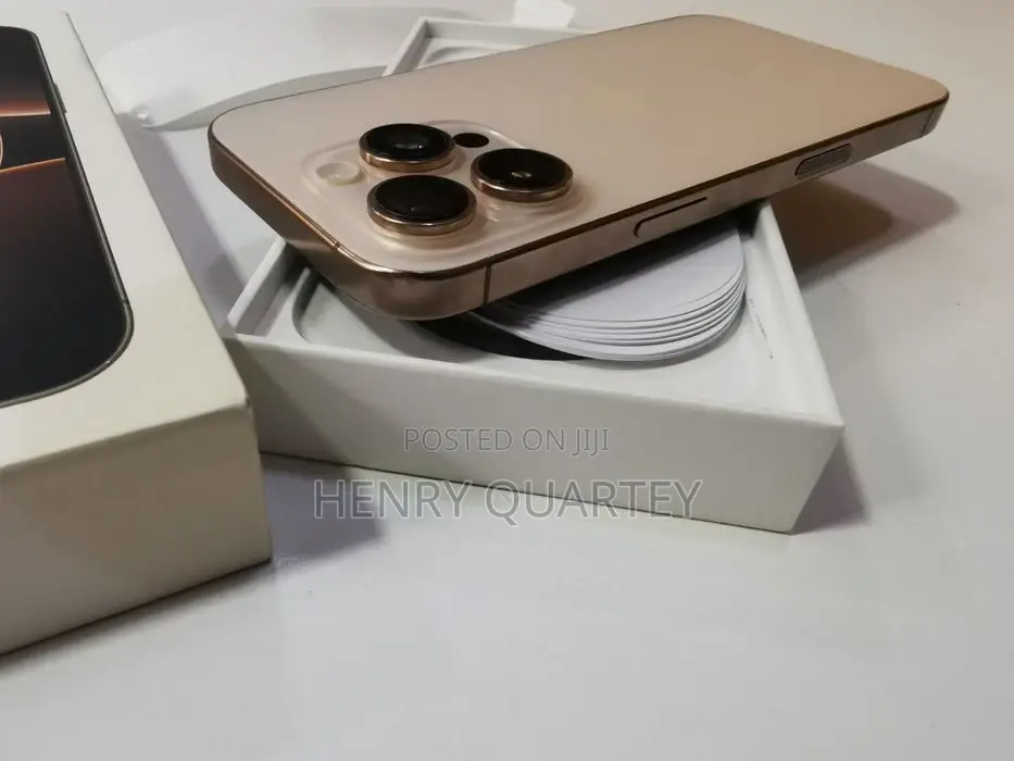 Apple iPhone 16 Pro Max 256 GB Gold