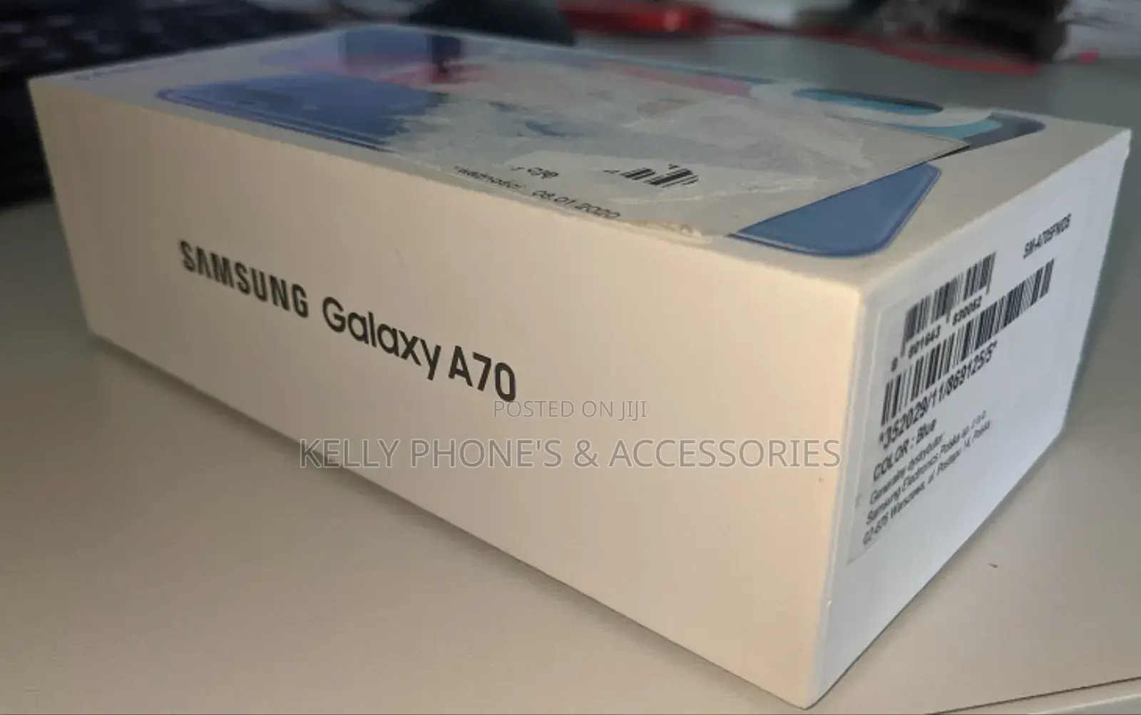 New Samsung Galaxy A70 128 GB White