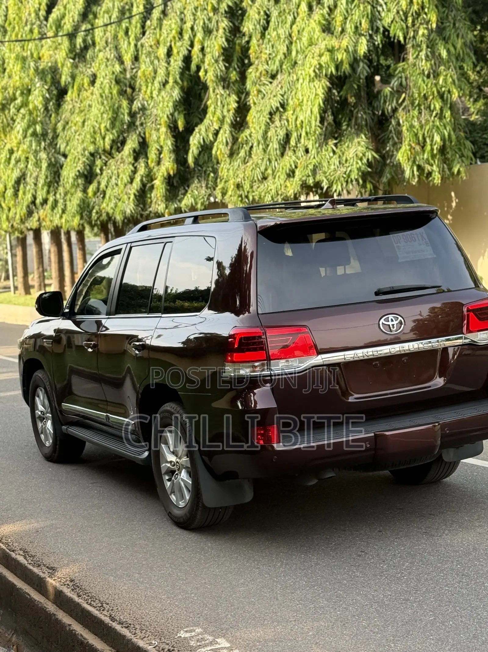 Toyota Land Cruiser 5.7 V8 VXR 2016 Brown