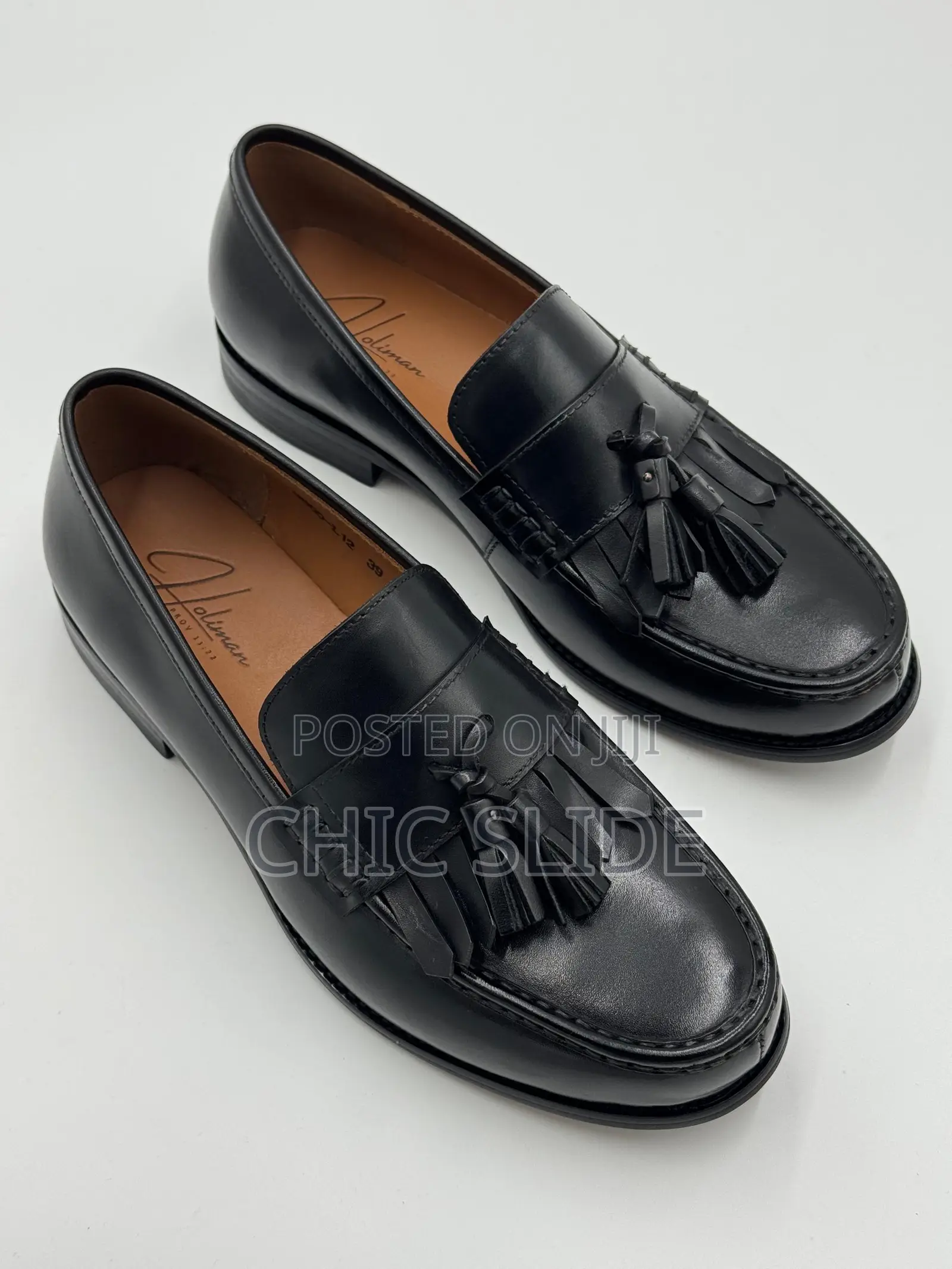 Easy Wear Holiman Shoes