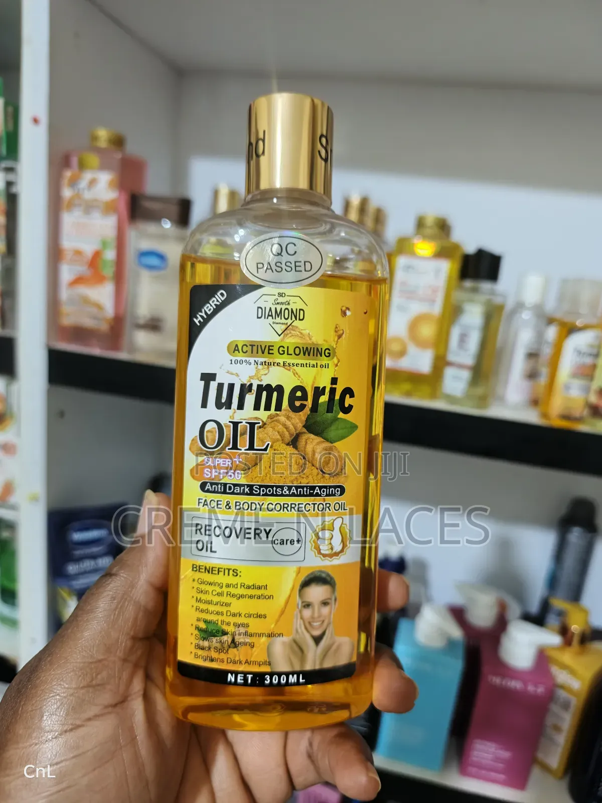 Smooth Diamond Turmeric Oil:
