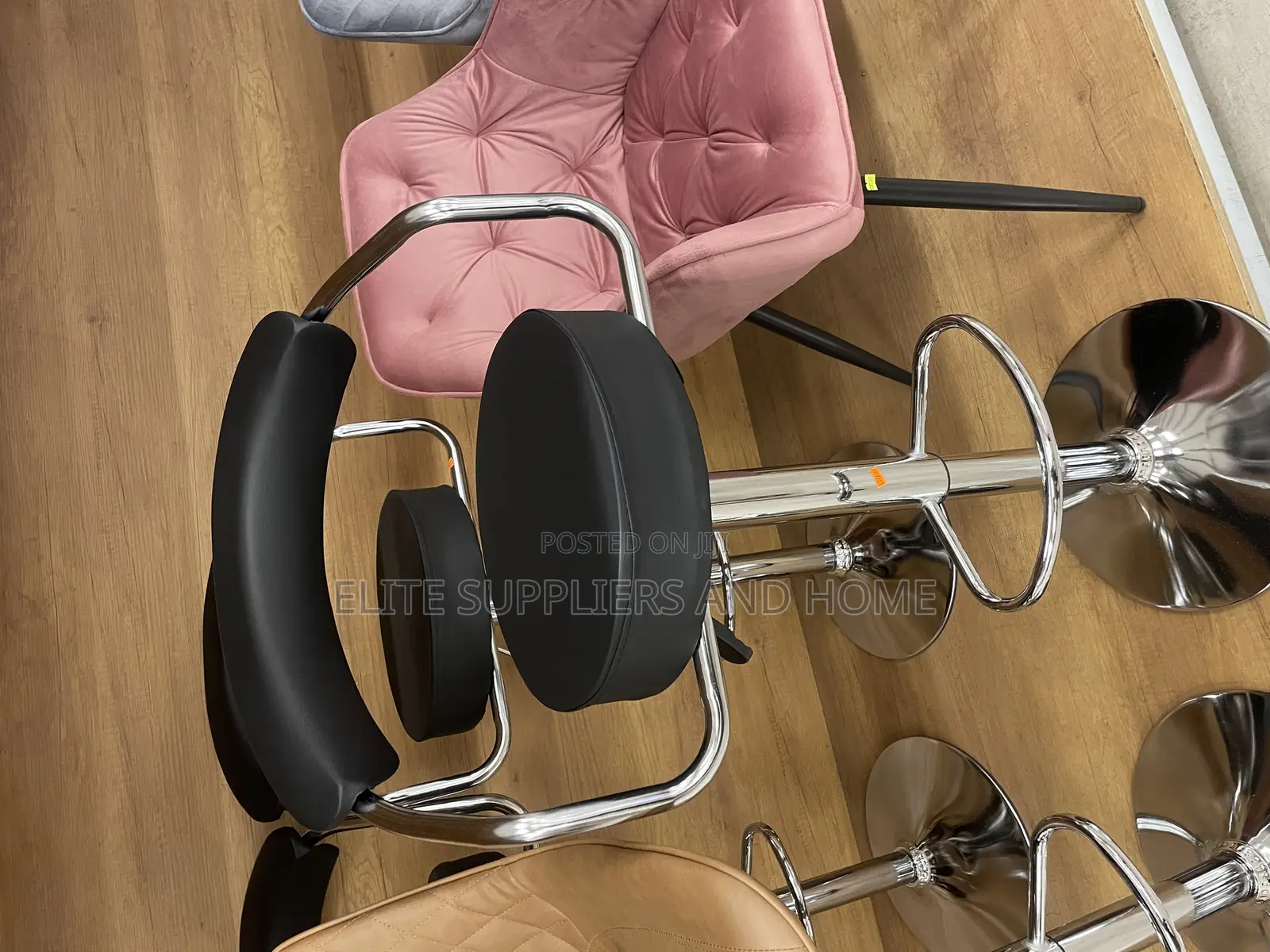 Adjustable Bar Chair