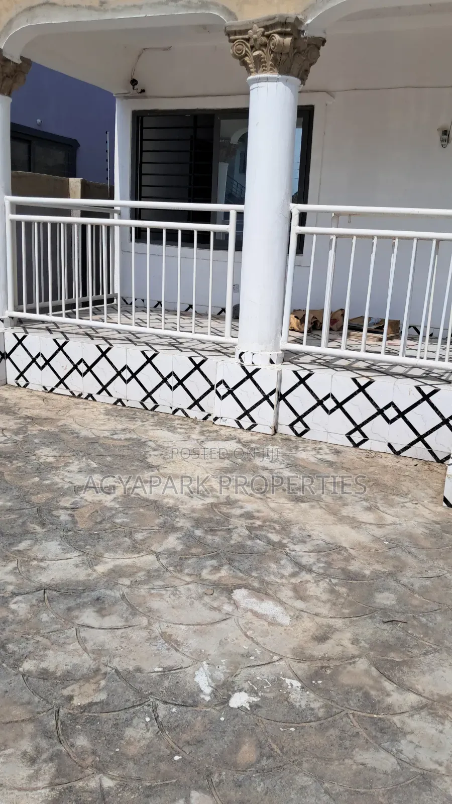 4bdrm House in Pokuose, Pokuase for rent