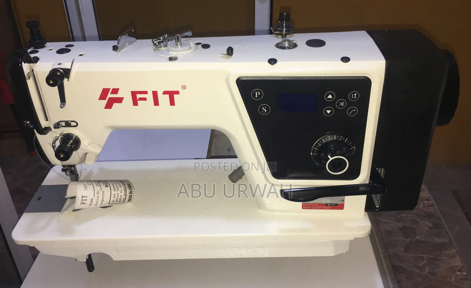 Black Fit Industrial Digital Sewing Machine