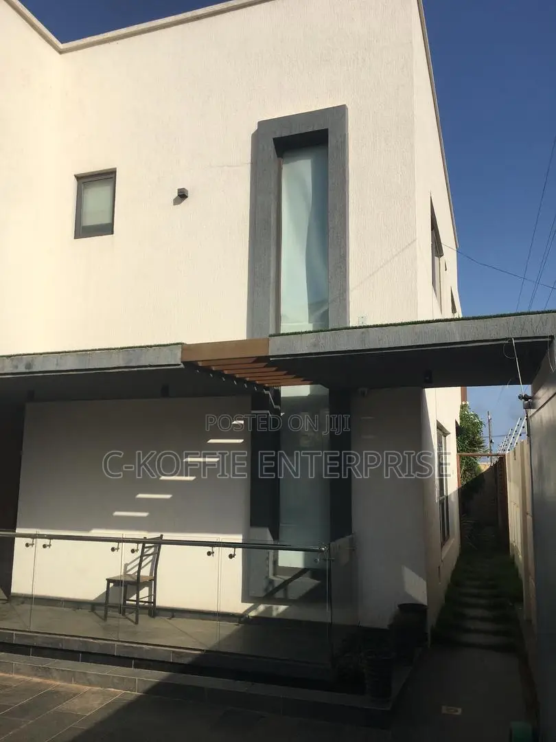Furnished 4bdrm House in Airport Residential for rent