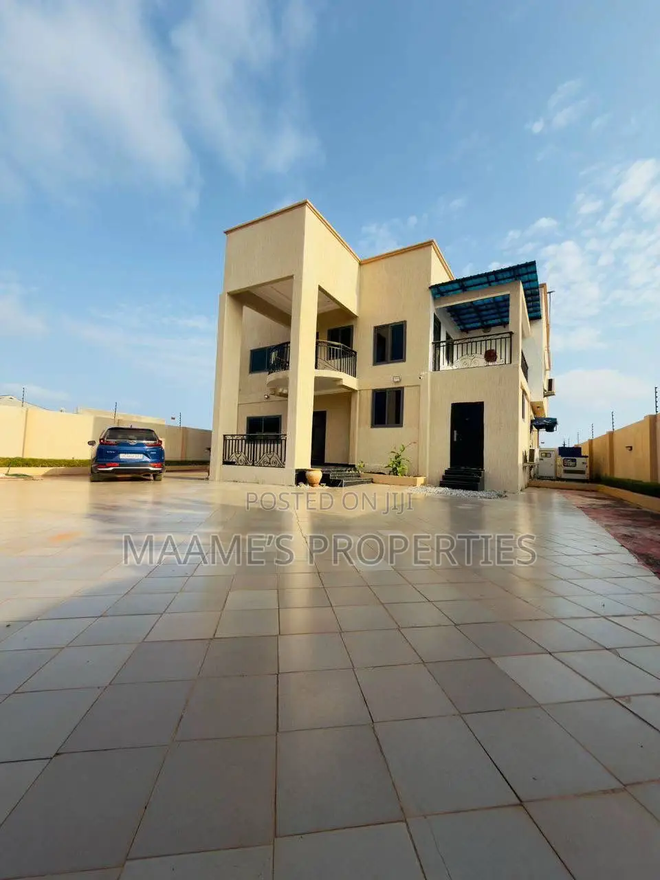 4bdrm Duplex in Bortiano for sale