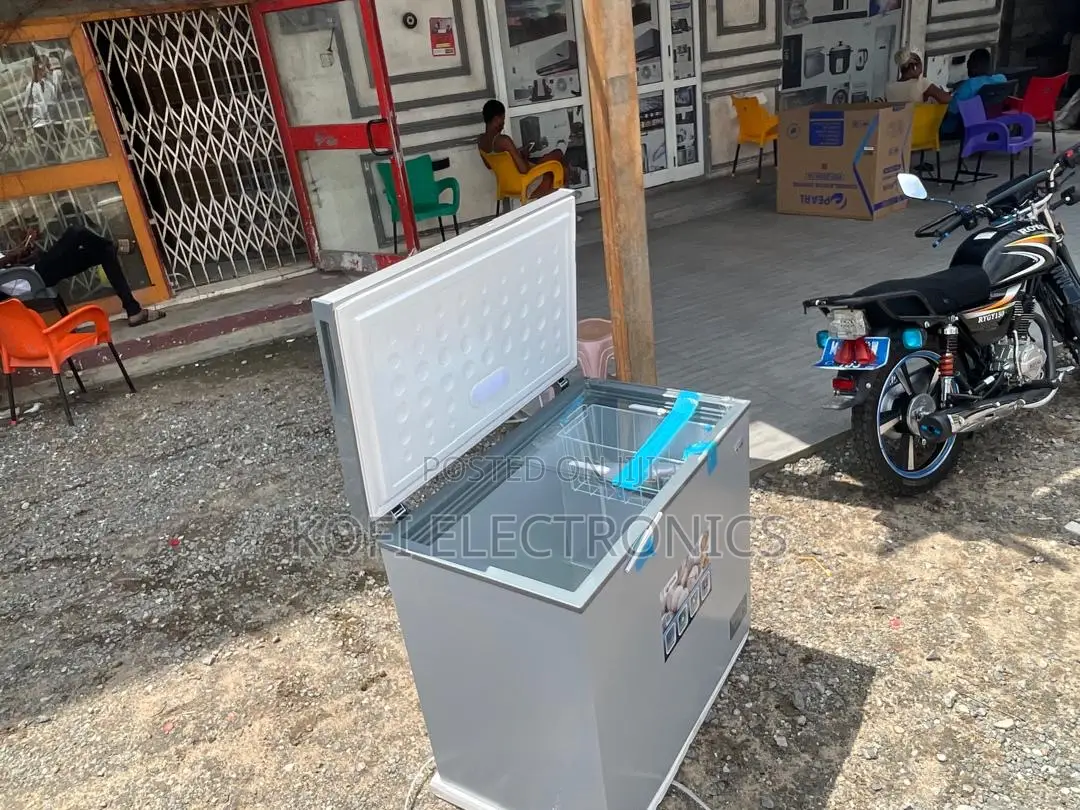 Pearl Iceshield 200l Maxfreeze Chest