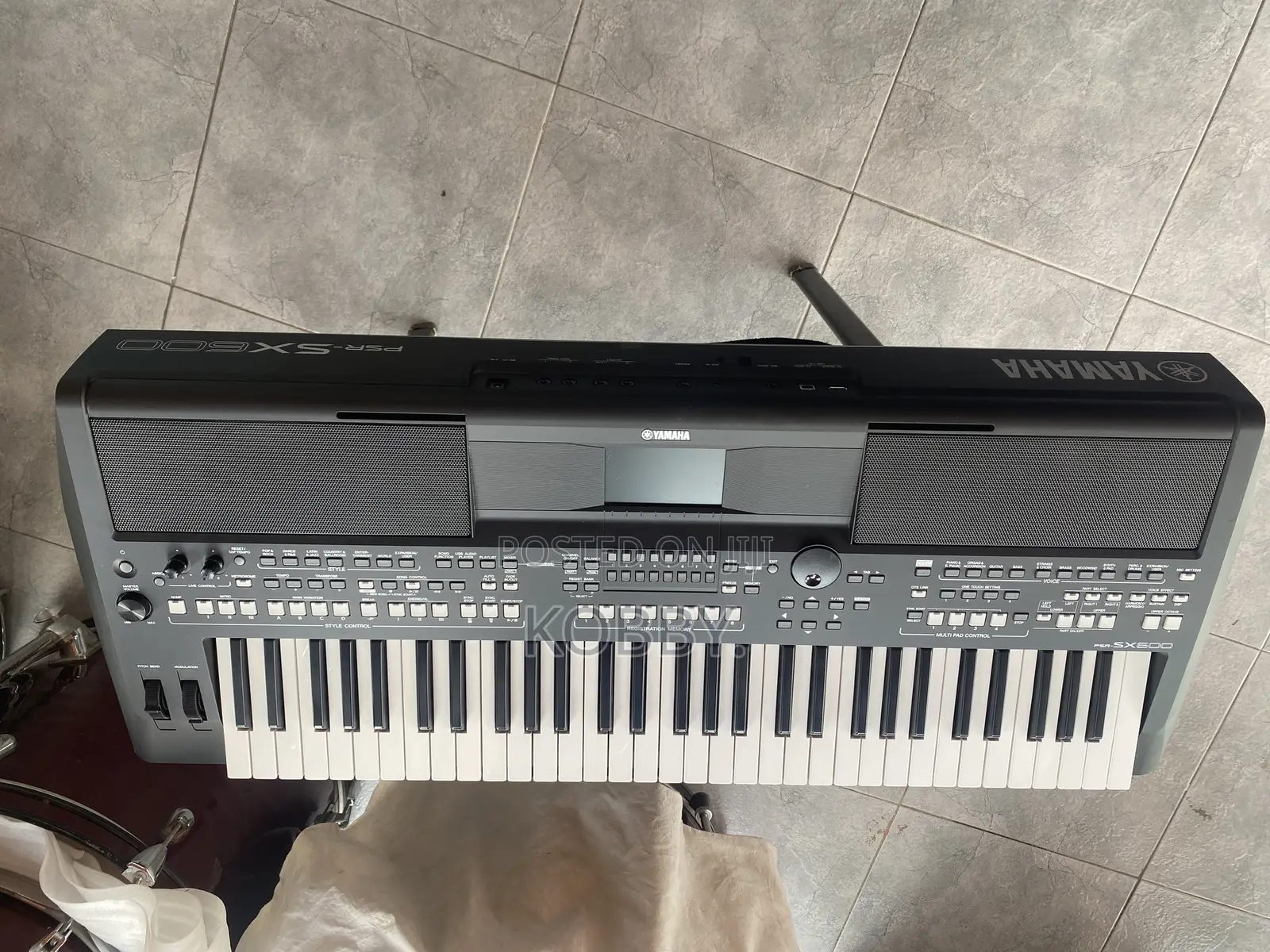 Yamaha PSR Sx600