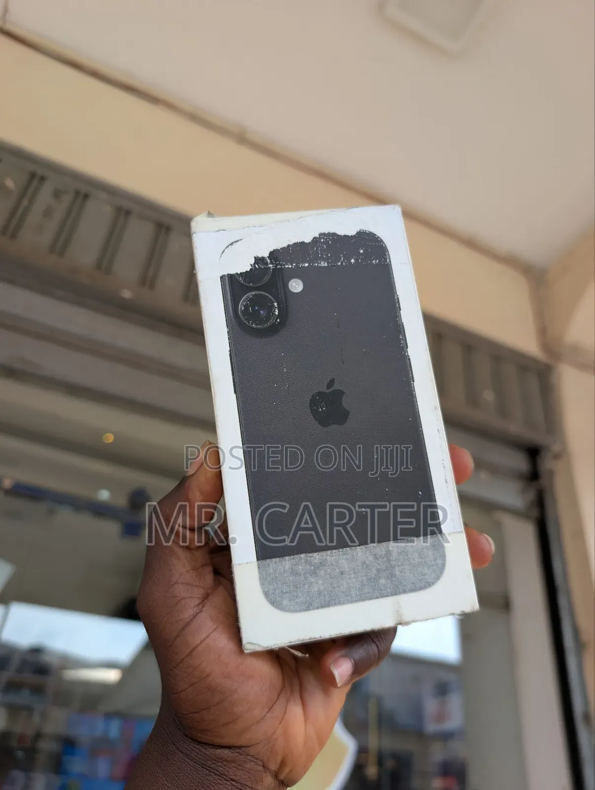 New Apple iPhone 16 128 GB Black