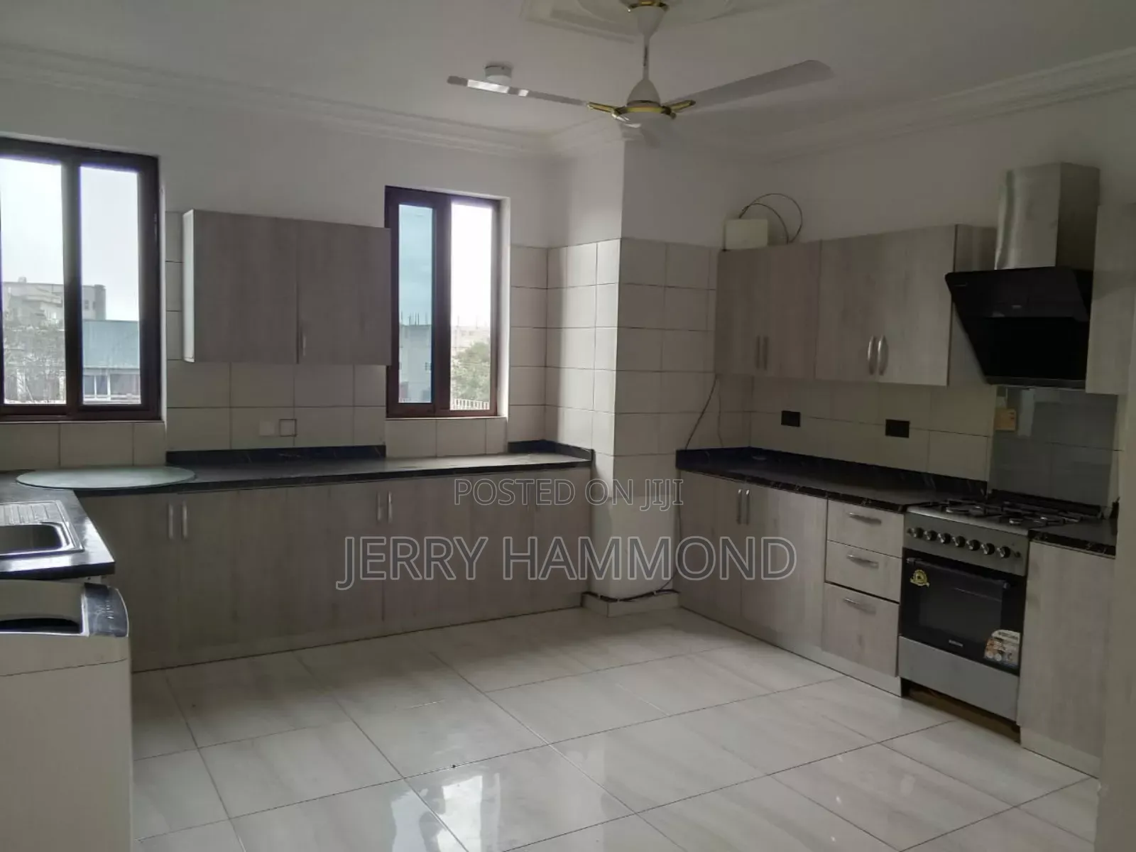 2bdrm Apartment in East Airport, Tseaddo for rent