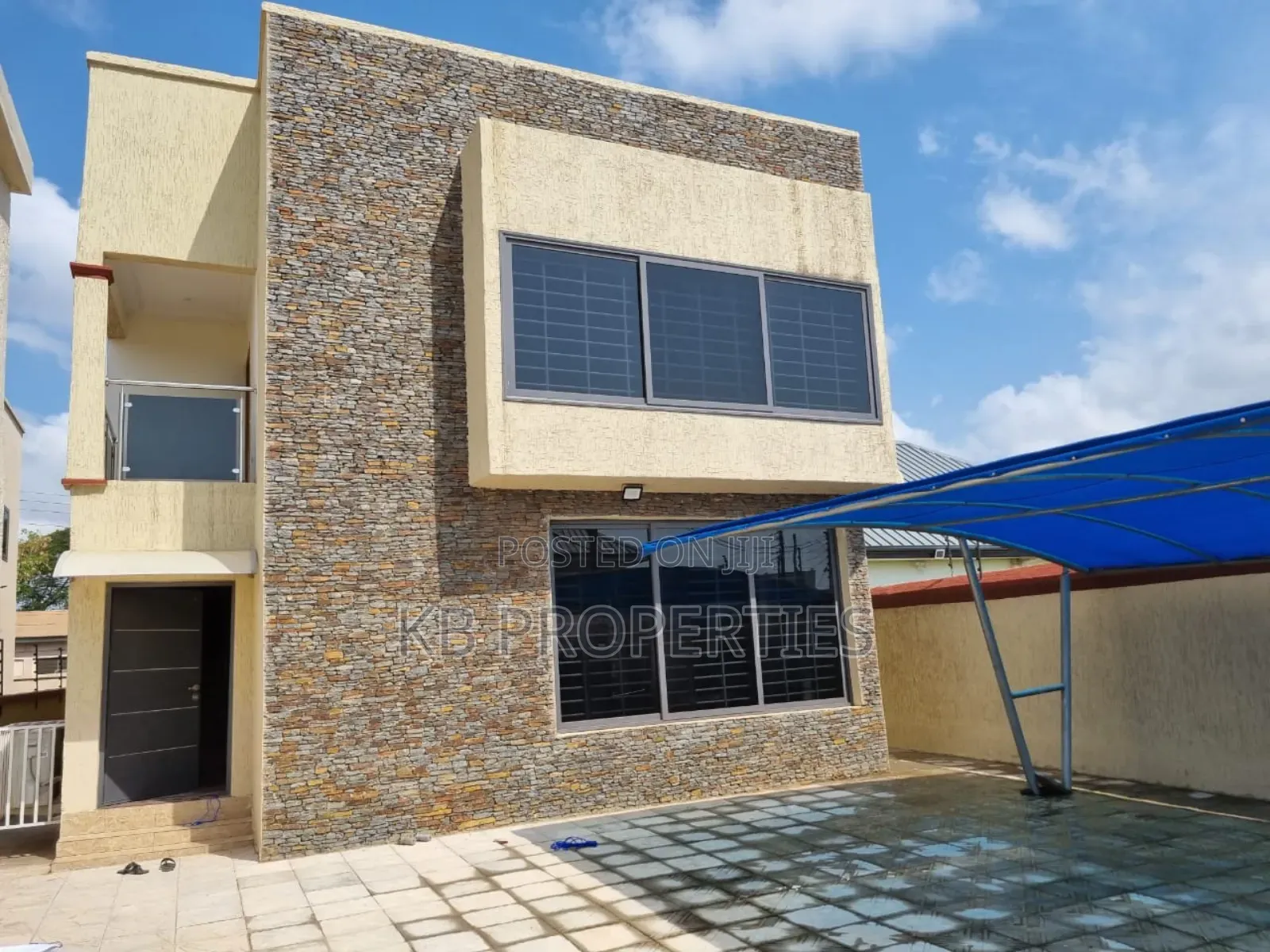 4bdrm Duplex in Kb Properties, Community 25 for rent