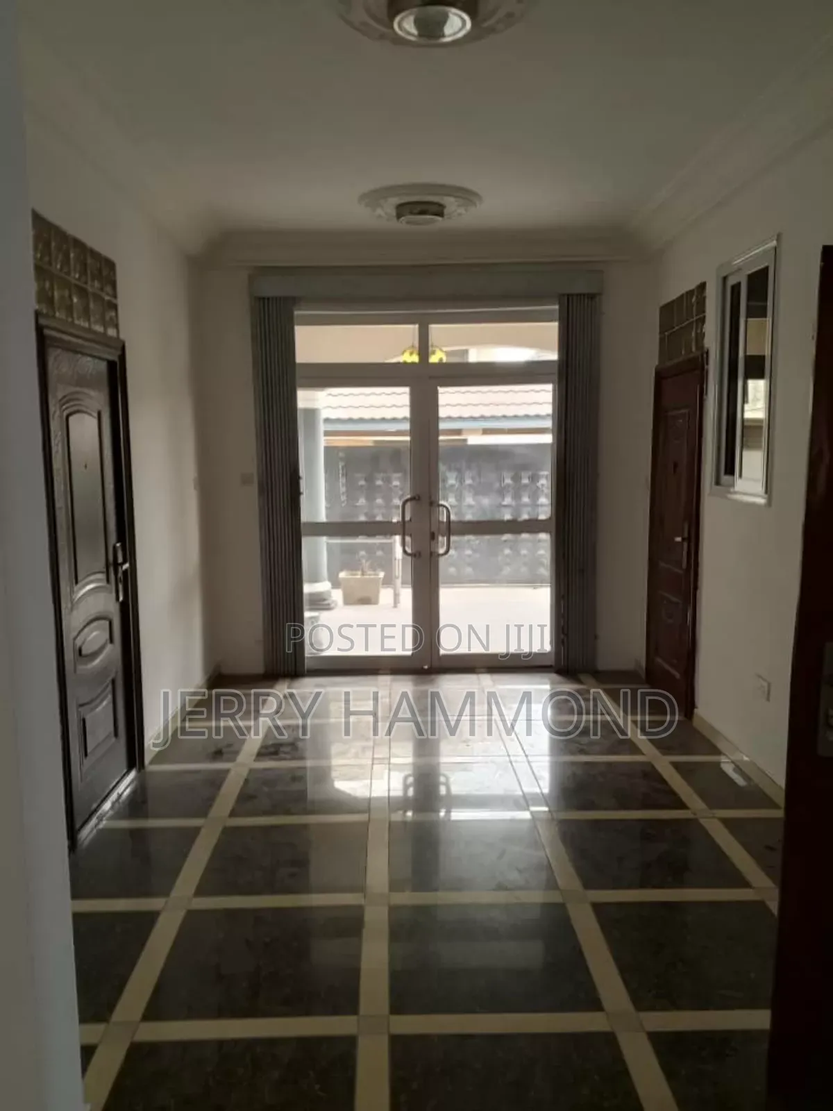 4bdrm House in East Airport, Tseaddo for rent