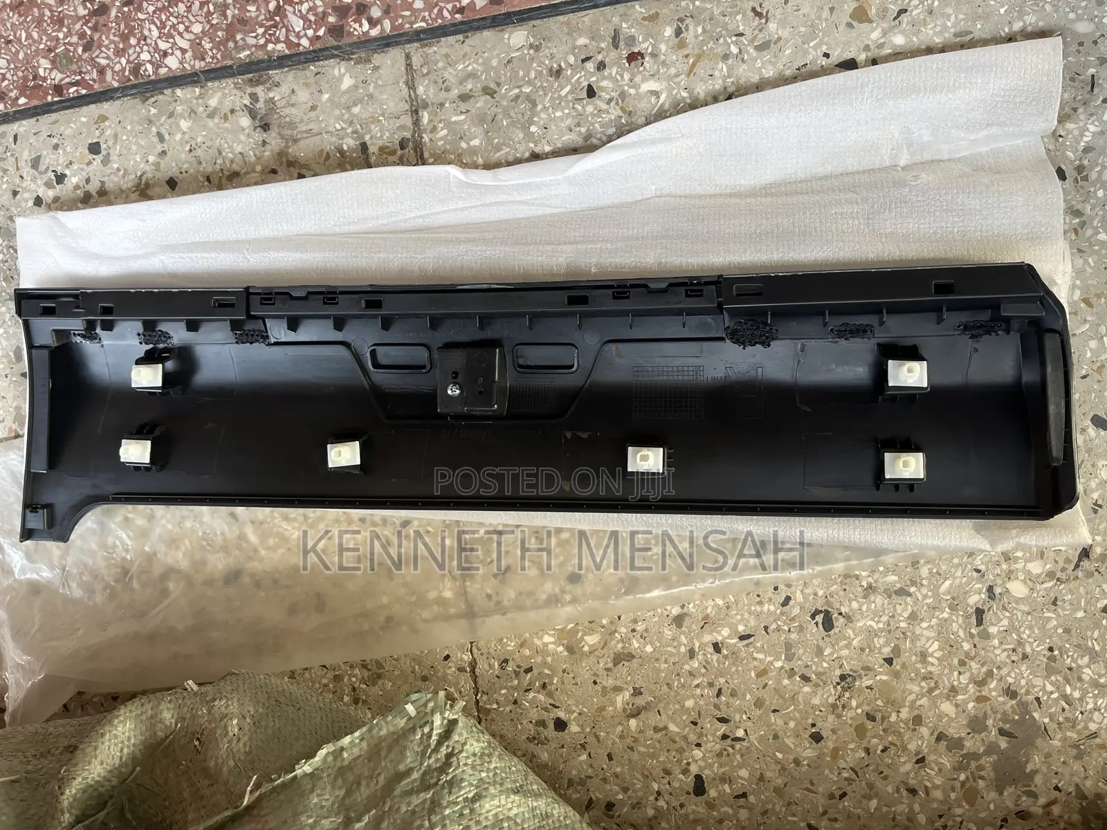 Honda Crv 2012- 2015 Back Door Moulding