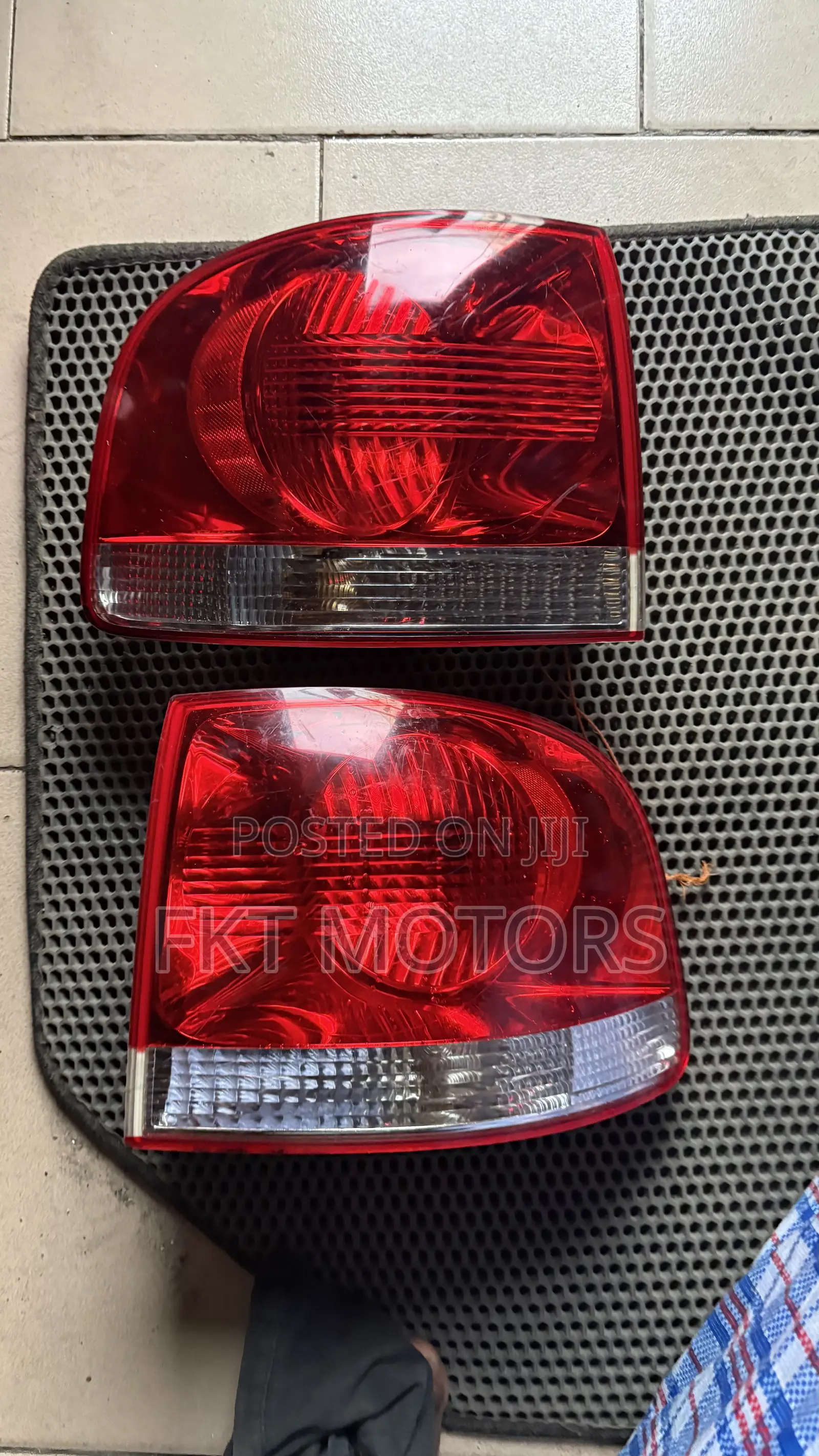Volkswagen/Vw Touareg Taillight 2002,2003,2004,2005,2006,2007,2008,09