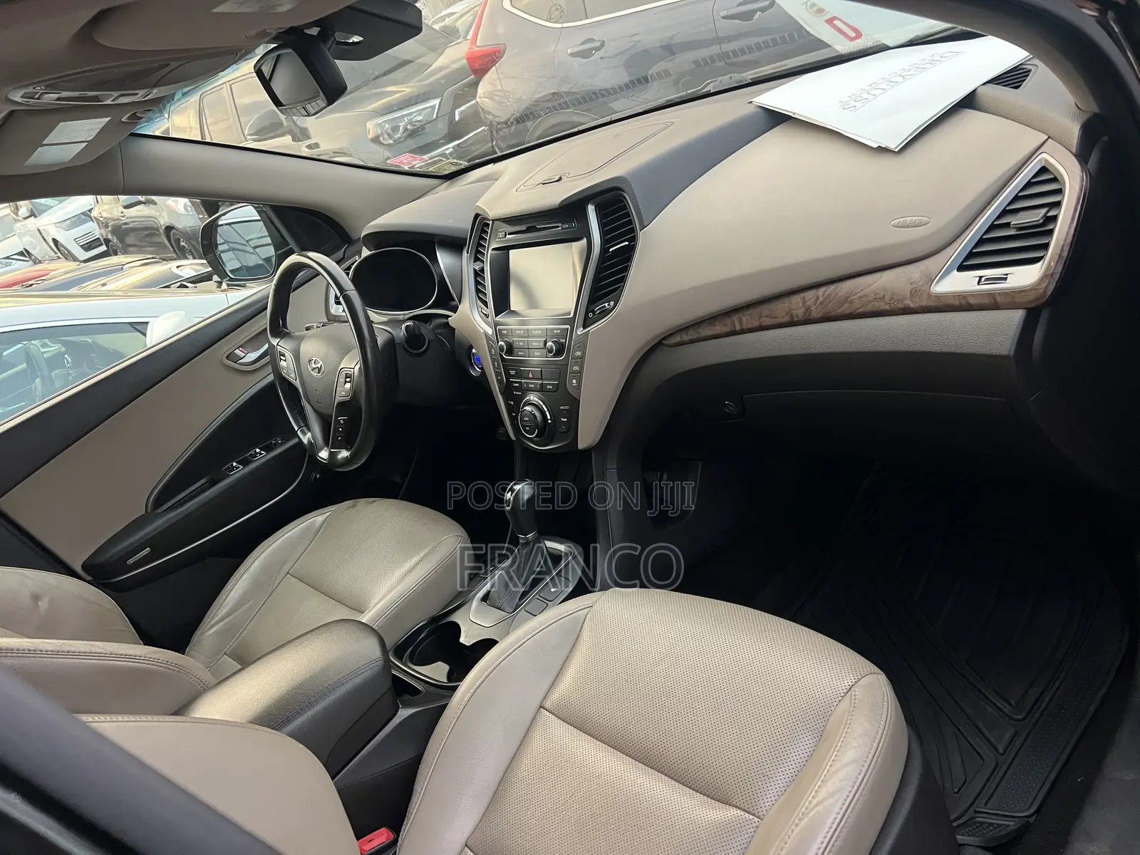 Hyundai Santa Fe SE Ultimate FWD 2017 Black