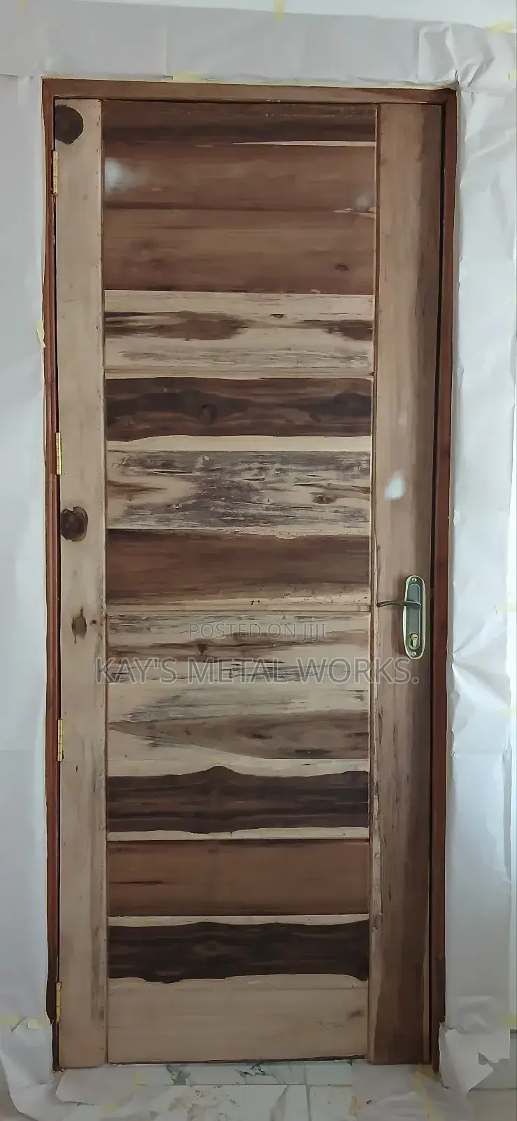 Professional Wood Metal Door Spray Painting
