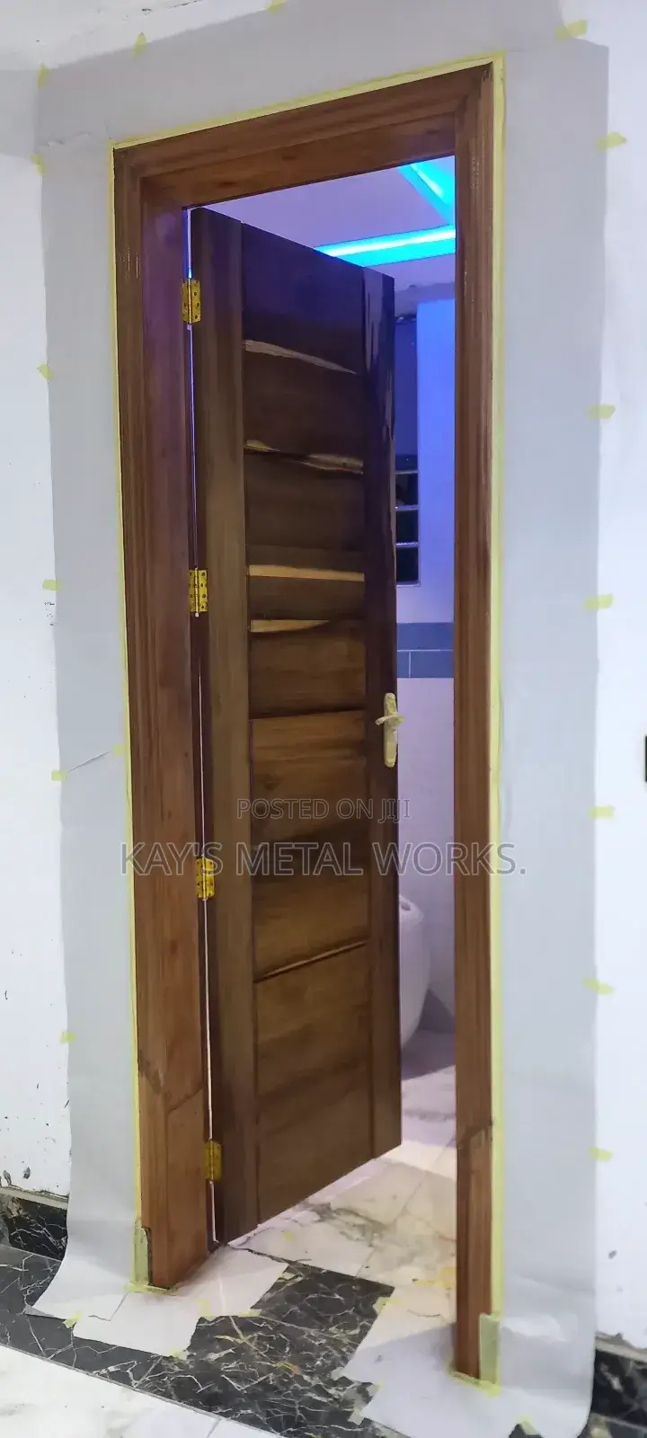 Professional Wood Metal Door Spray Painting