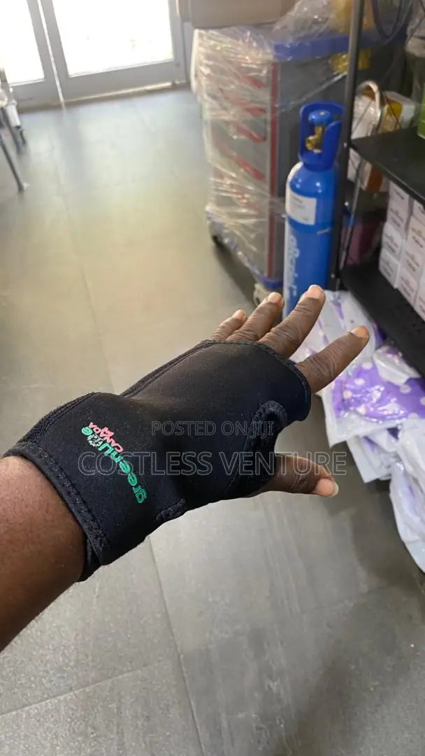 Greenlife Elastic Wrist Support(Universal)