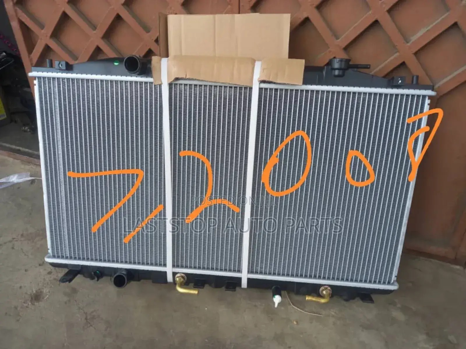 Honda Accord Radiators (Water) Tank - To All Areas.