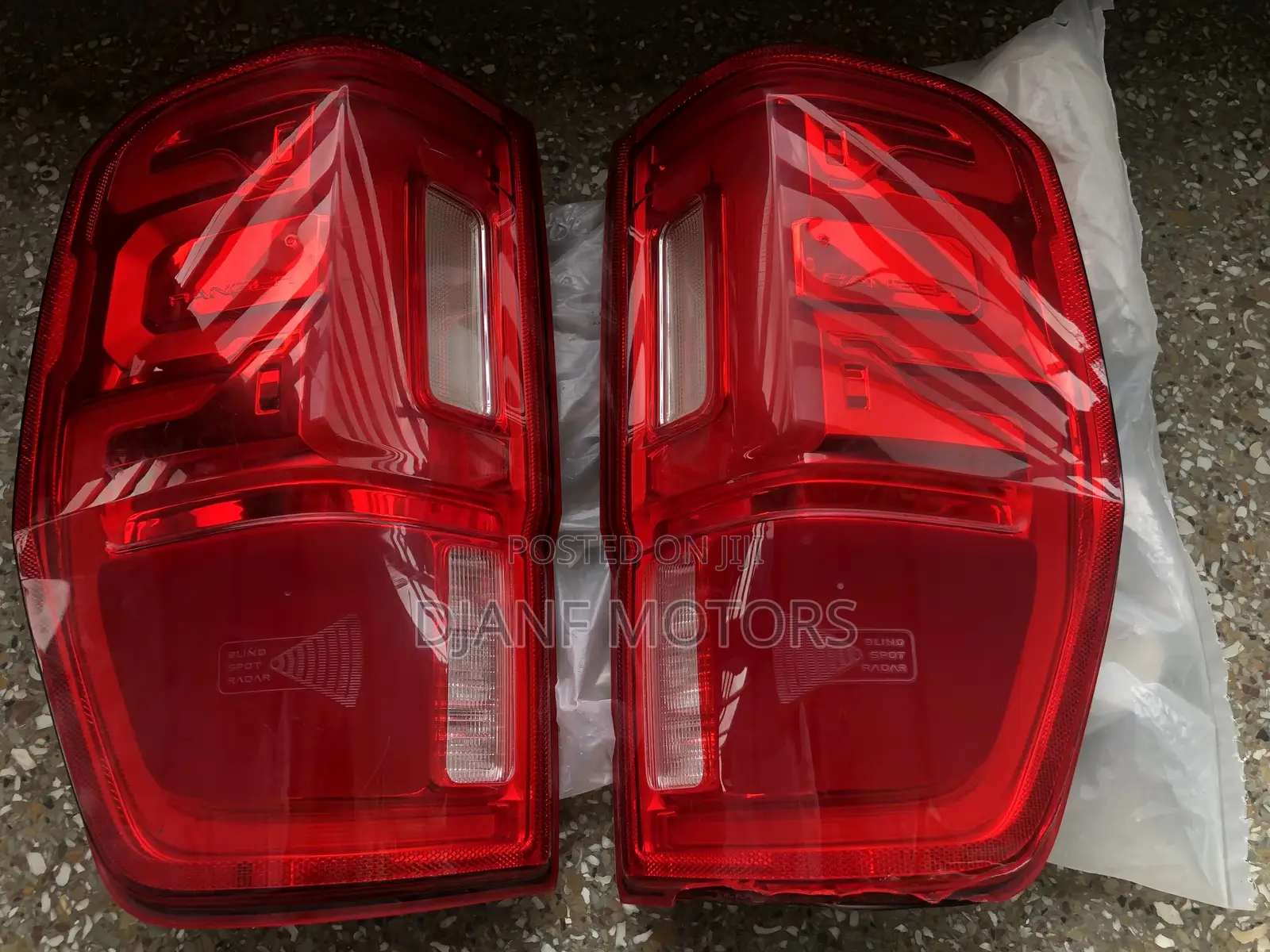 Ford Ranger 2020 Headlights