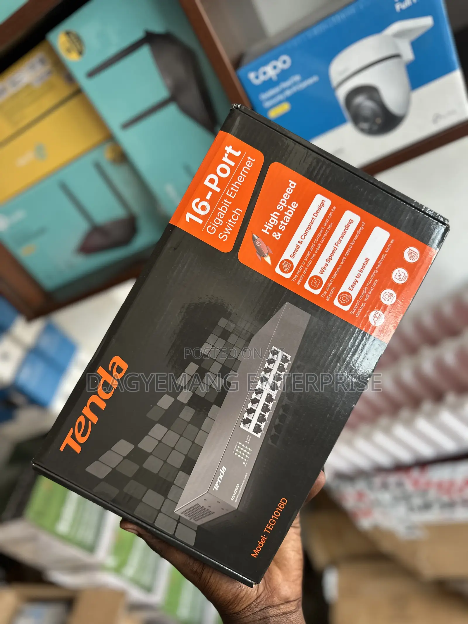 Tenda 16 Port Switch