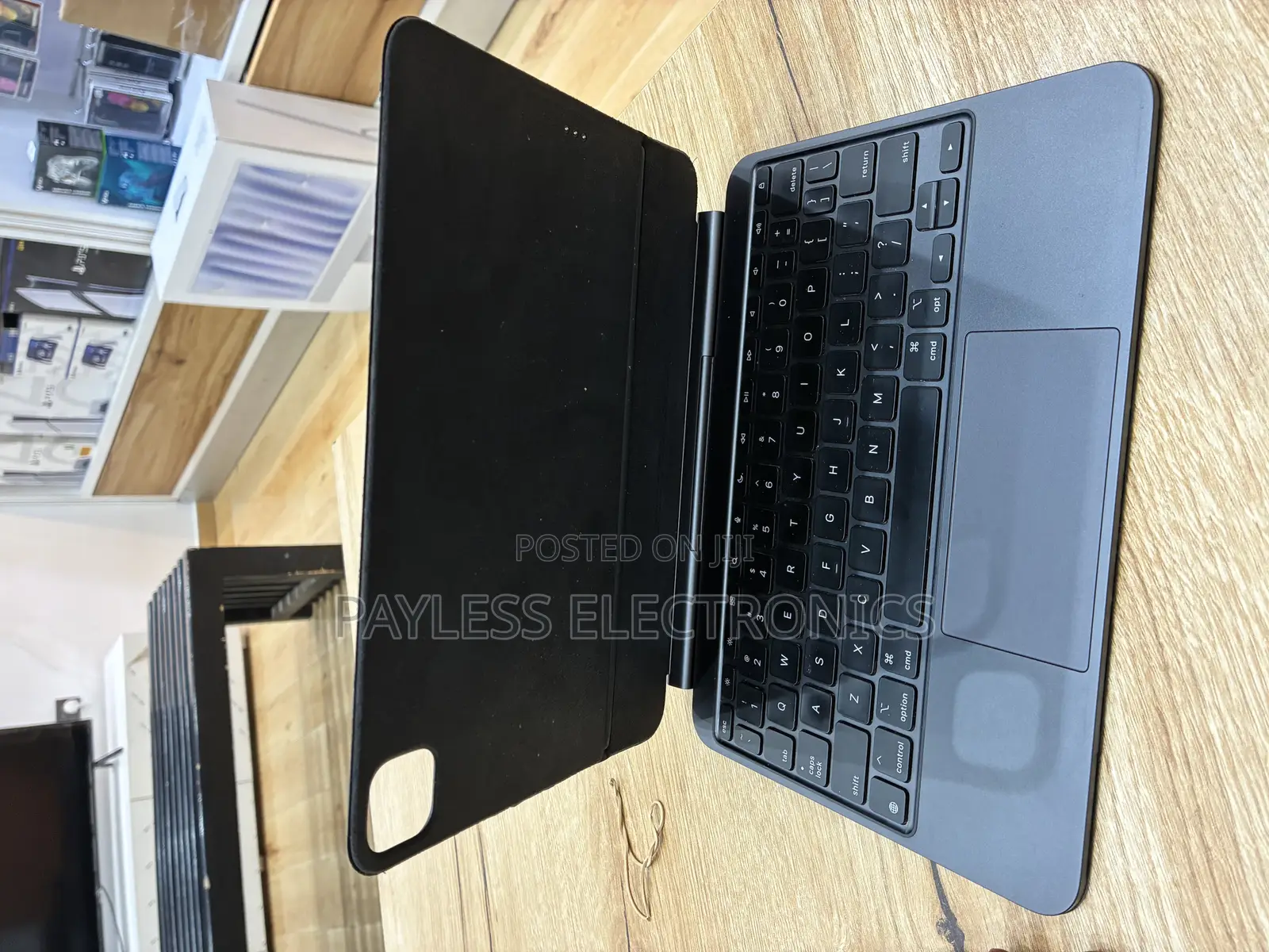 M4 iPad Pro 11inch Magic Keyboard