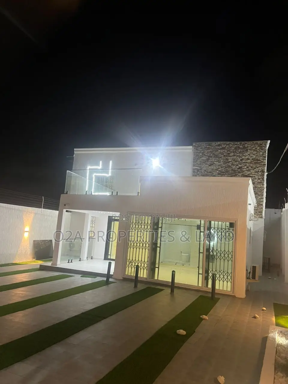 4bdrm House in Amasaman for sale