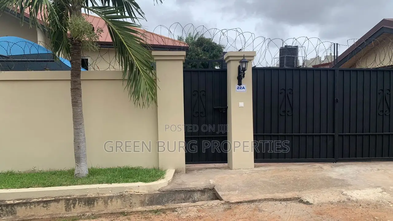 3bdrm House in East Legon for rent