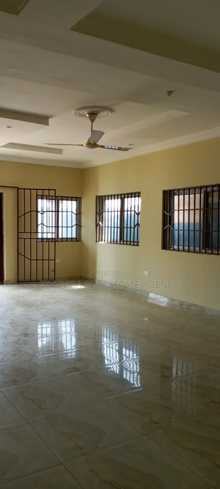 3bdrm House in Tiyumba Real Estate, Old Ashomang for sale