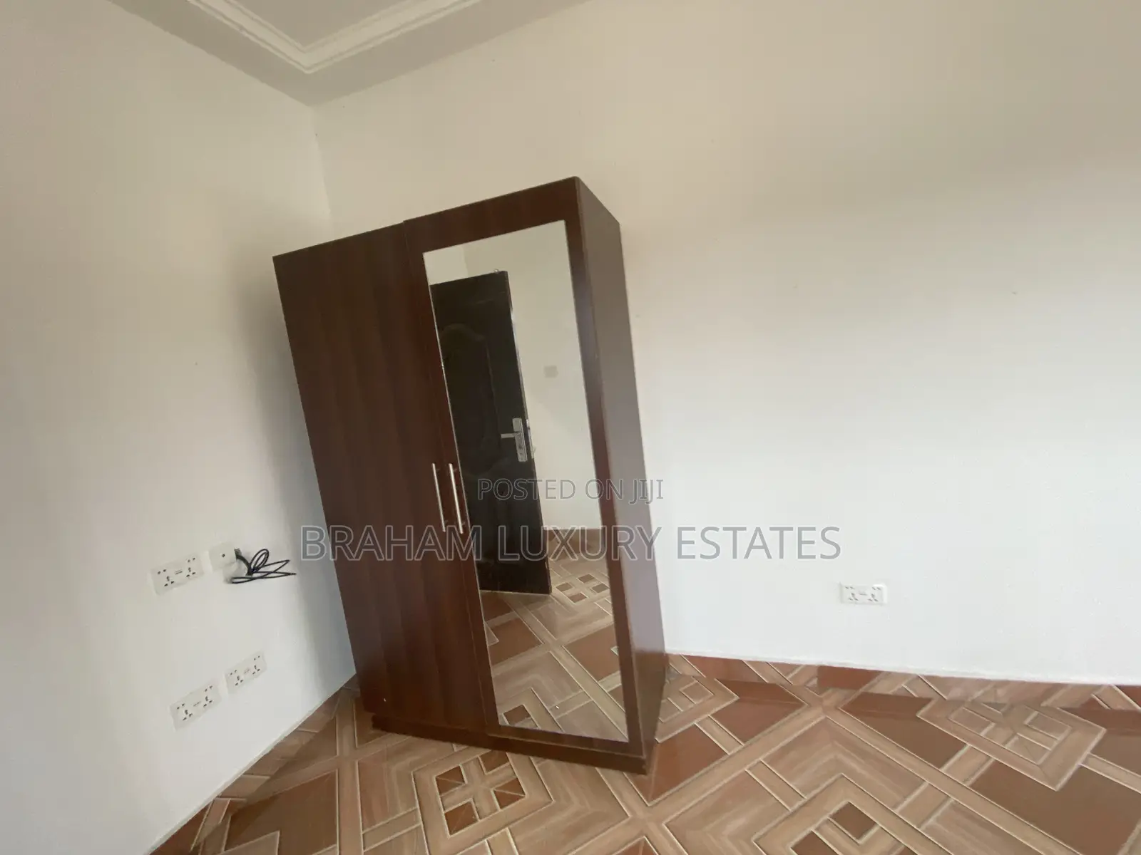 3bdrm Apartment in Braham Luxury, Nungua for rent