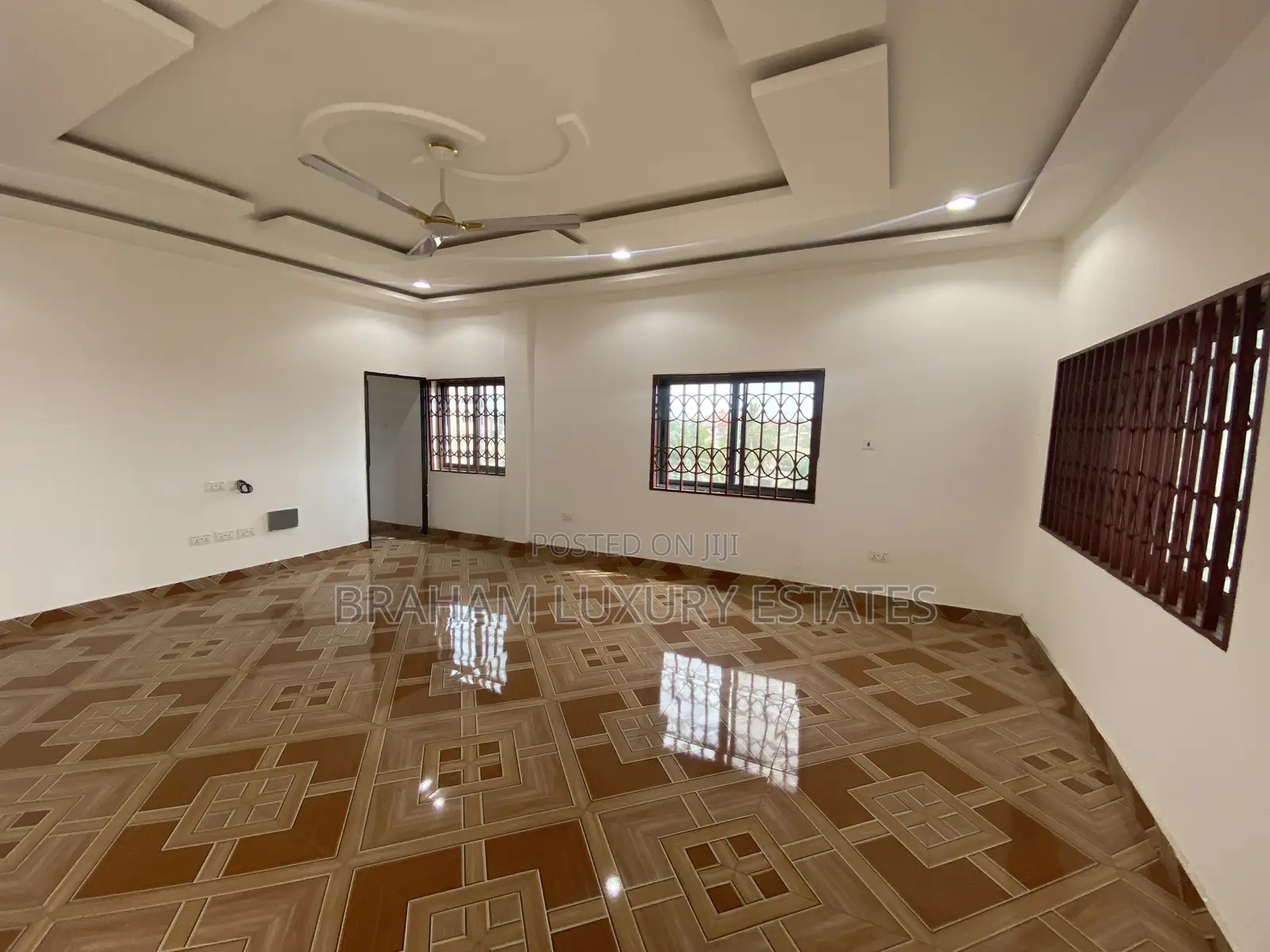 3bdrm Apartment in Braham Luxury, Nungua for rent