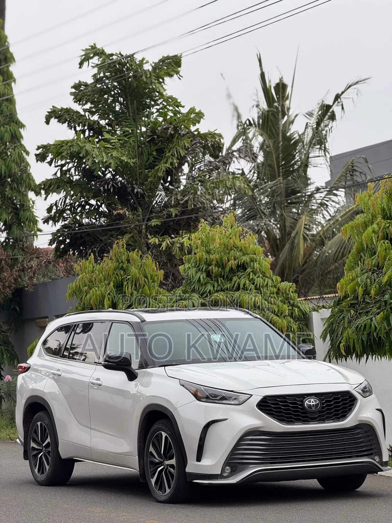 Toyota Highlander XSE 2022 White