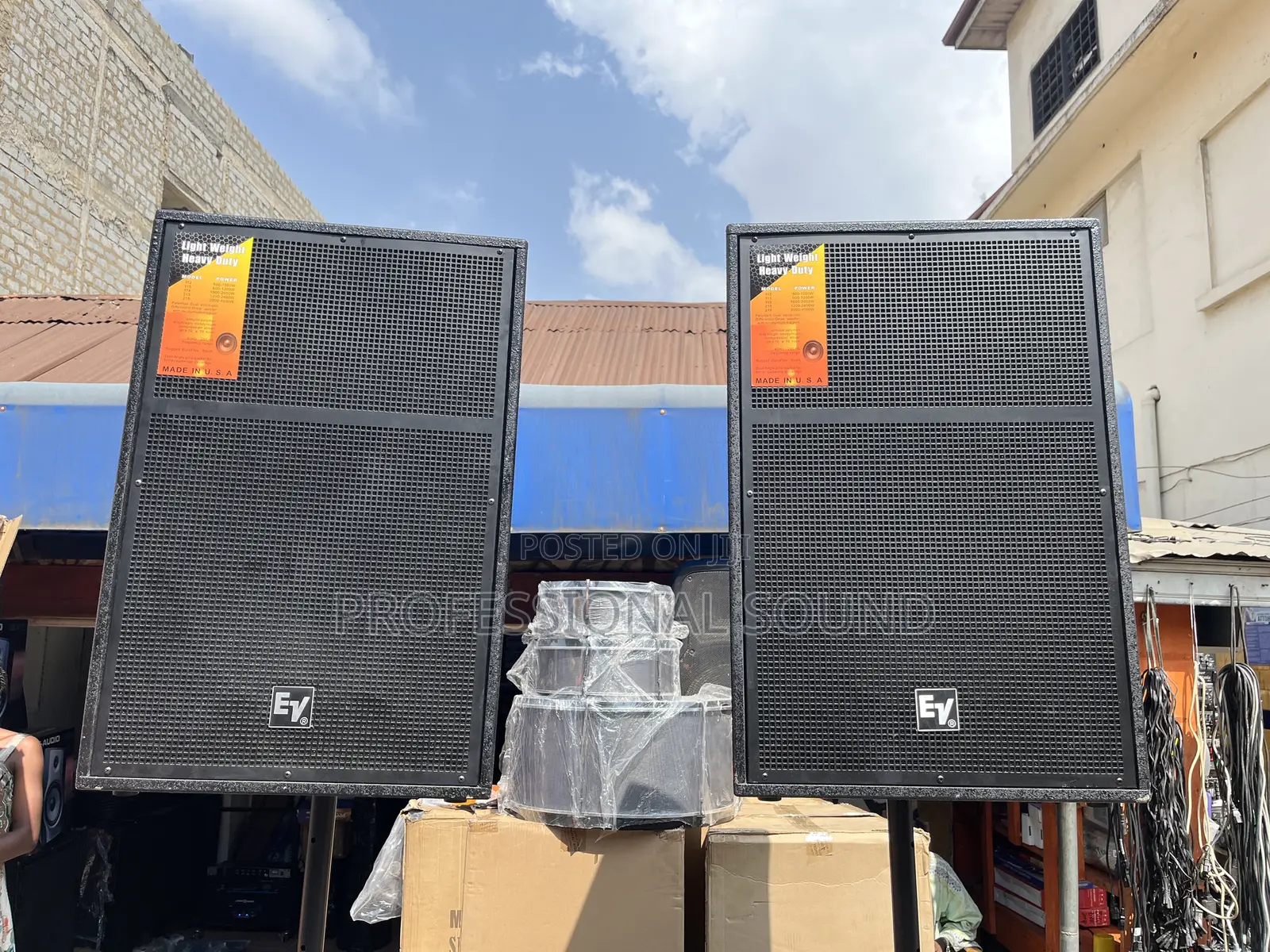 Pair of Electro-Voice (Ev) Ds115 15-Inch Passive Pa Speakers.