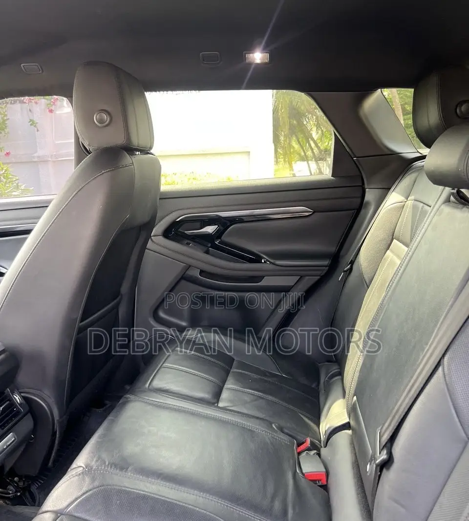 Land Rover Range Rover Evoque SE AWD 2020 Black