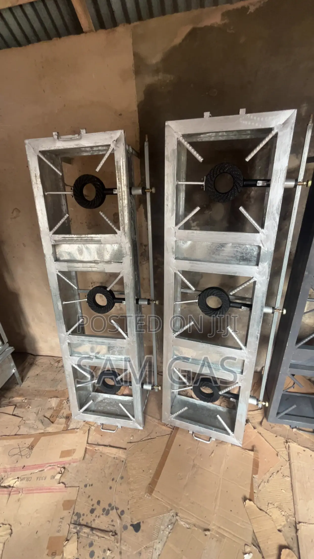 Big Galvanized Commercial Stove ( 3 Burner )