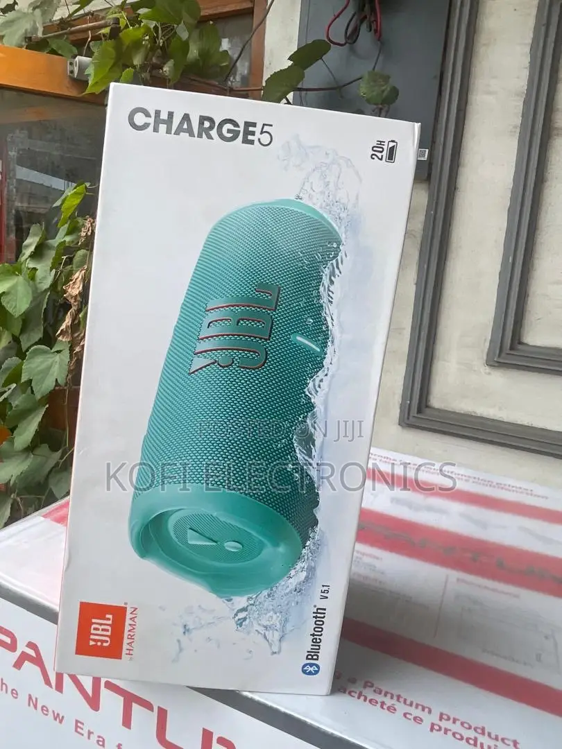 Ubl Charger 5 Technova Ultra-Resonance Speaker Unit