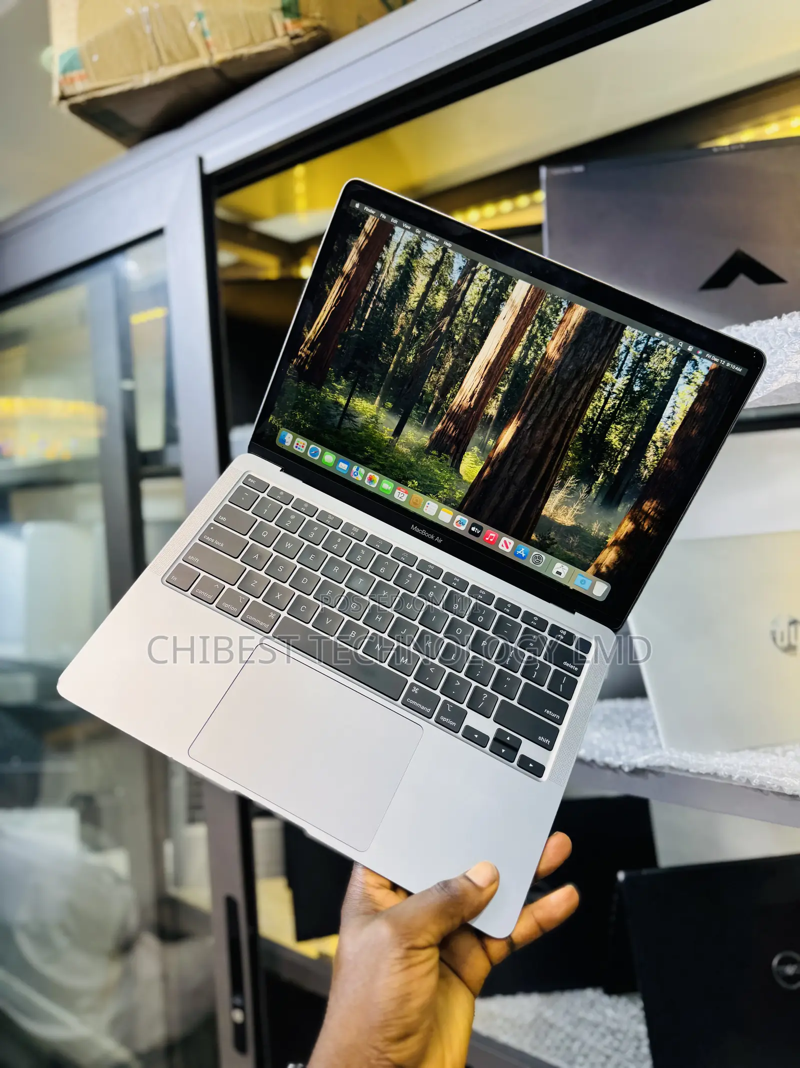 Laptop Apple MacBook Air 2020 8GB Intel Core i5 SSD 512GB