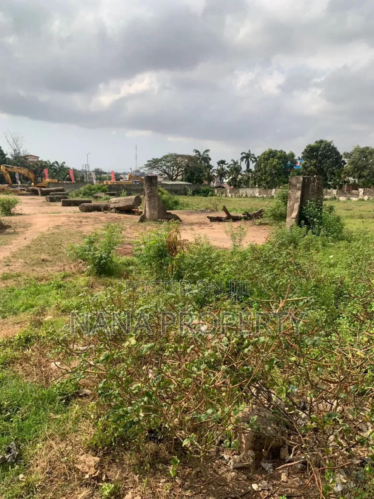 Six Plots of Land for Sale Located at Dzorwulu
