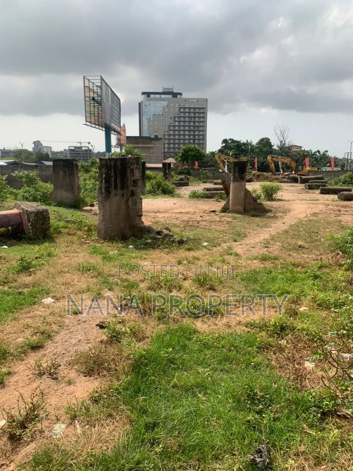 Six Plots of Land for Sale Located at Dzorwulu