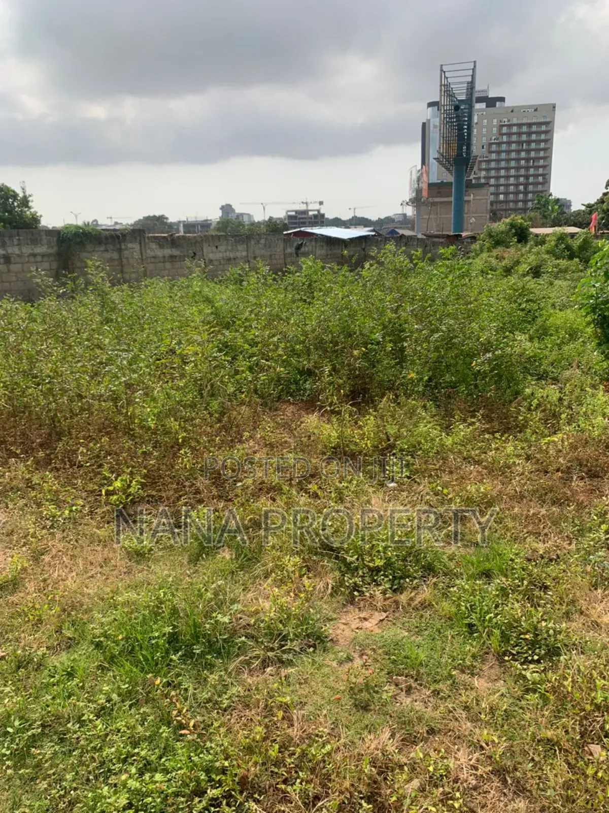 Six Plots of Land for Sale Located at Dzorwulu