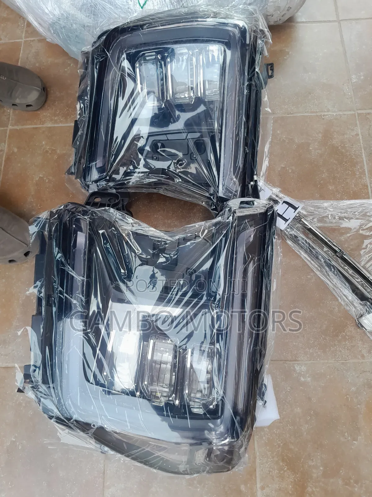 Gmc Yukon 2024 Headlight Pair