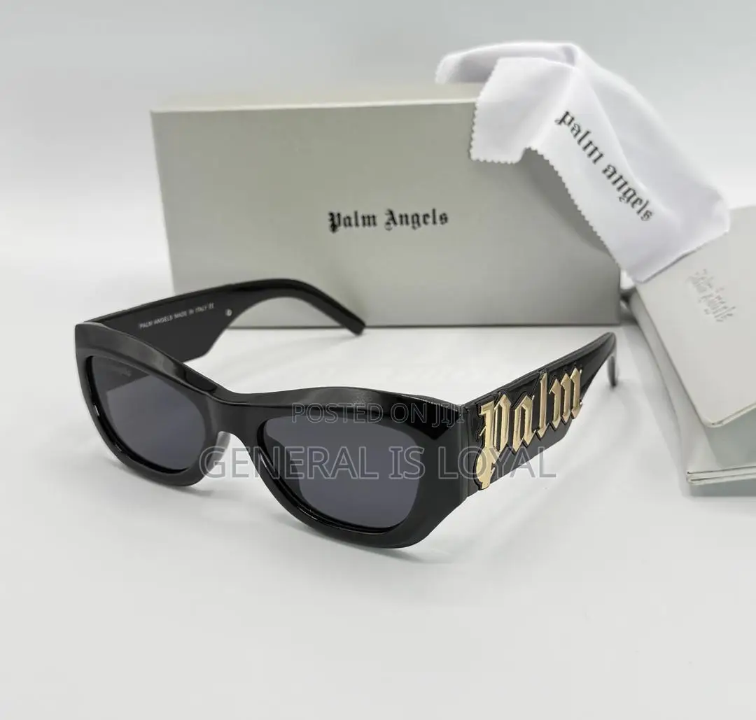 Palm Angels Canby Sunglasses In Black Acetate With Dark Grey Lenses.