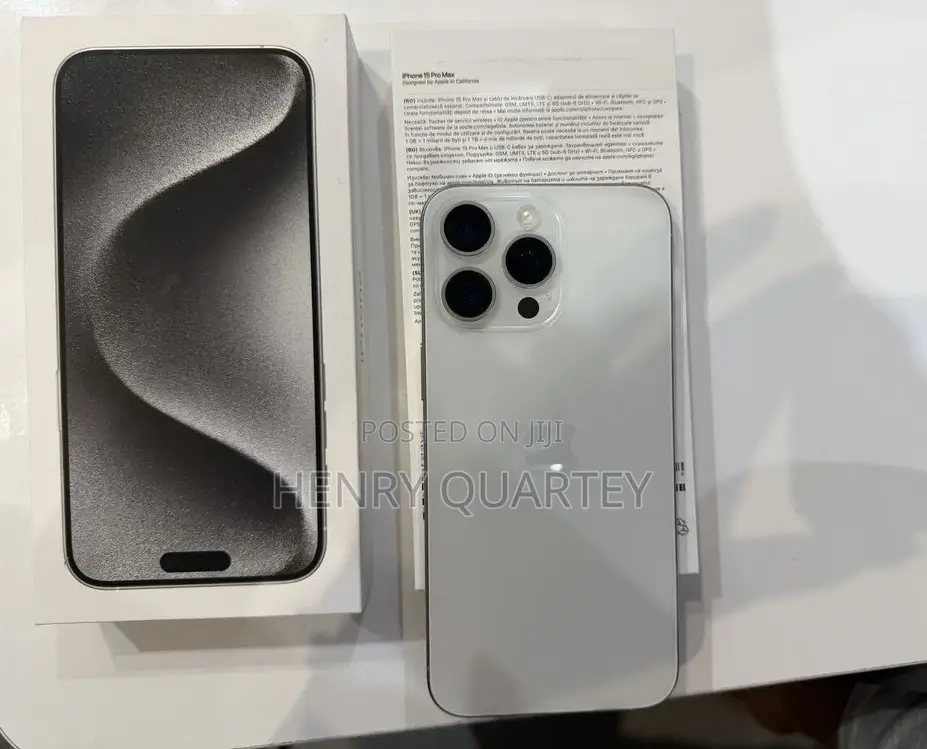 Apple iPhone 15 Pro Max 256 GB Silver