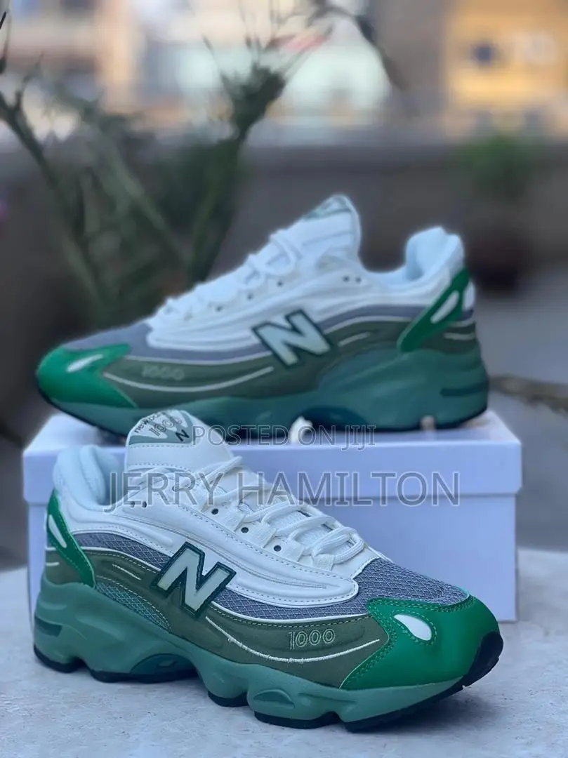New Balance 1000