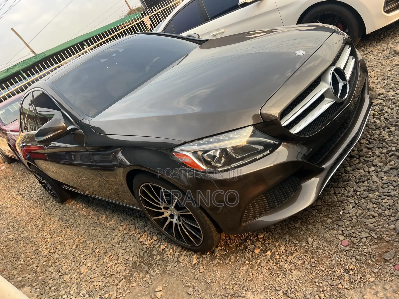 Mercedes-Benz C300 Luxury 4matic Sedan AWD (2.0L 4cyl 7A) 2017 Brown