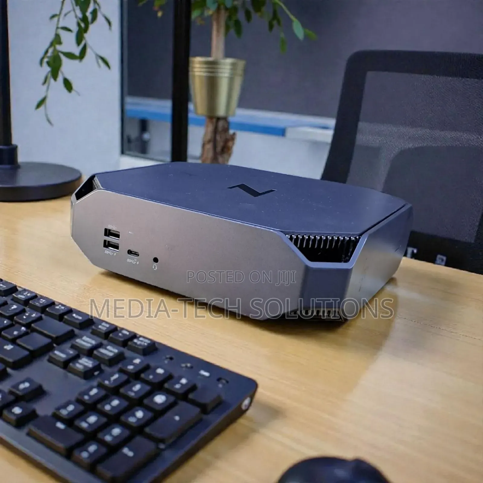Desktop Computer HP Z2 G4 Mini 16GB Intel Core i7 SSD 2T