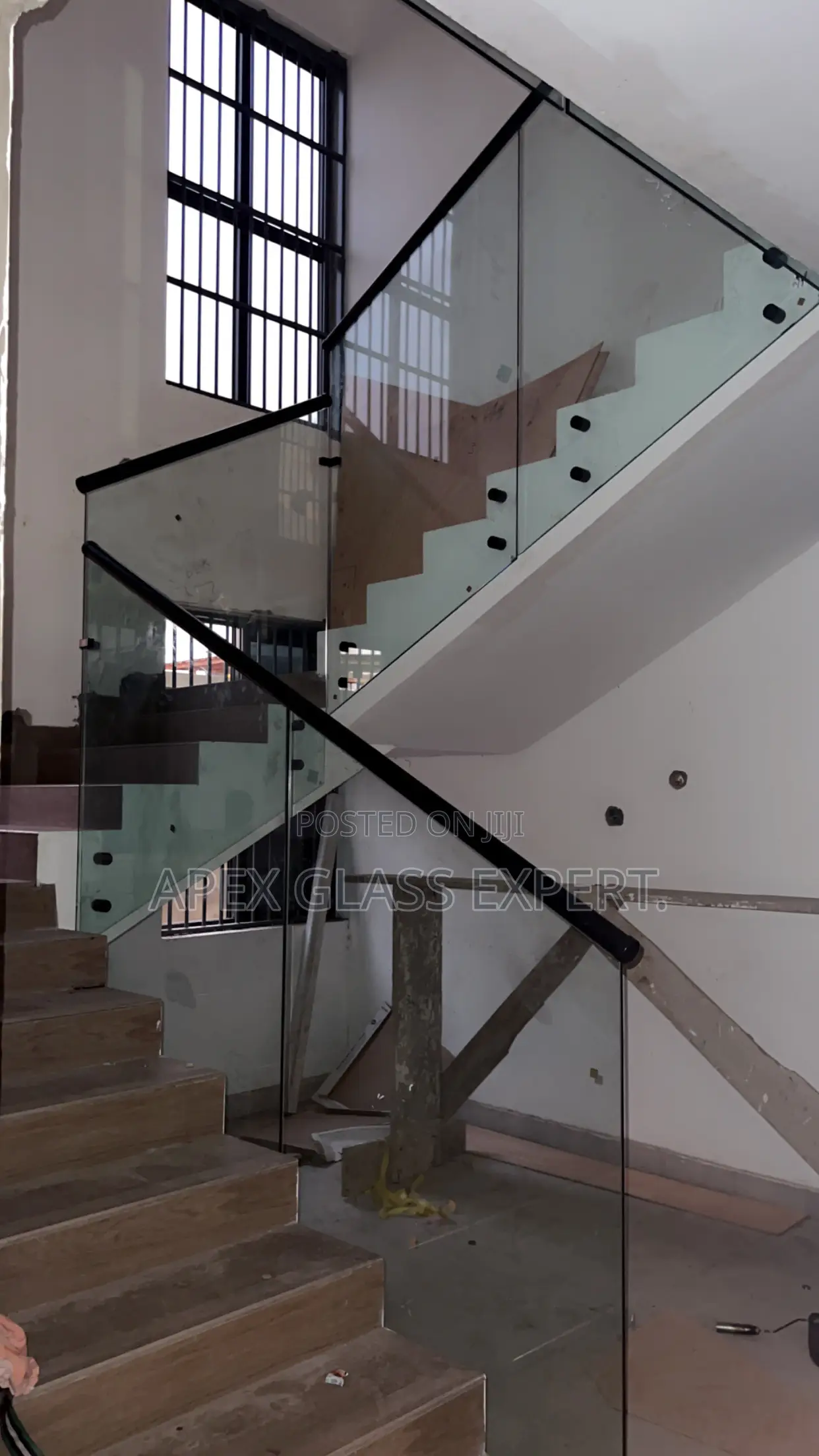 Staircase Glass Balustrade, Using the Side Bolted System.
