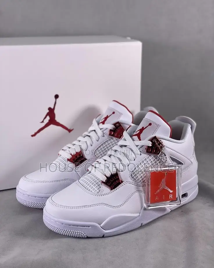 Air Jordan 4 Retro Metallic Red