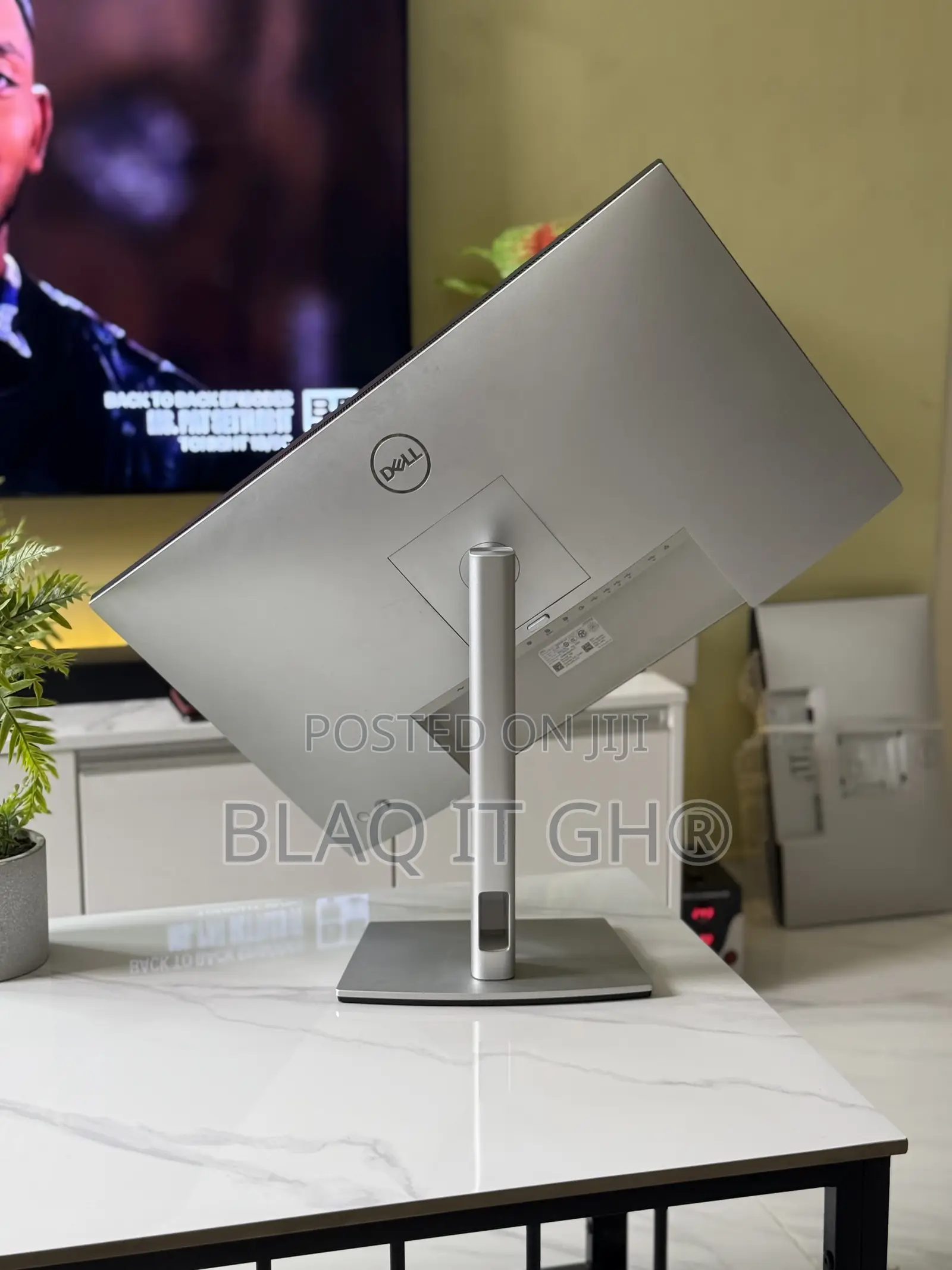Dell Ultrasharp U2723qe - Led Monitor - 27-3840 X 2160 
