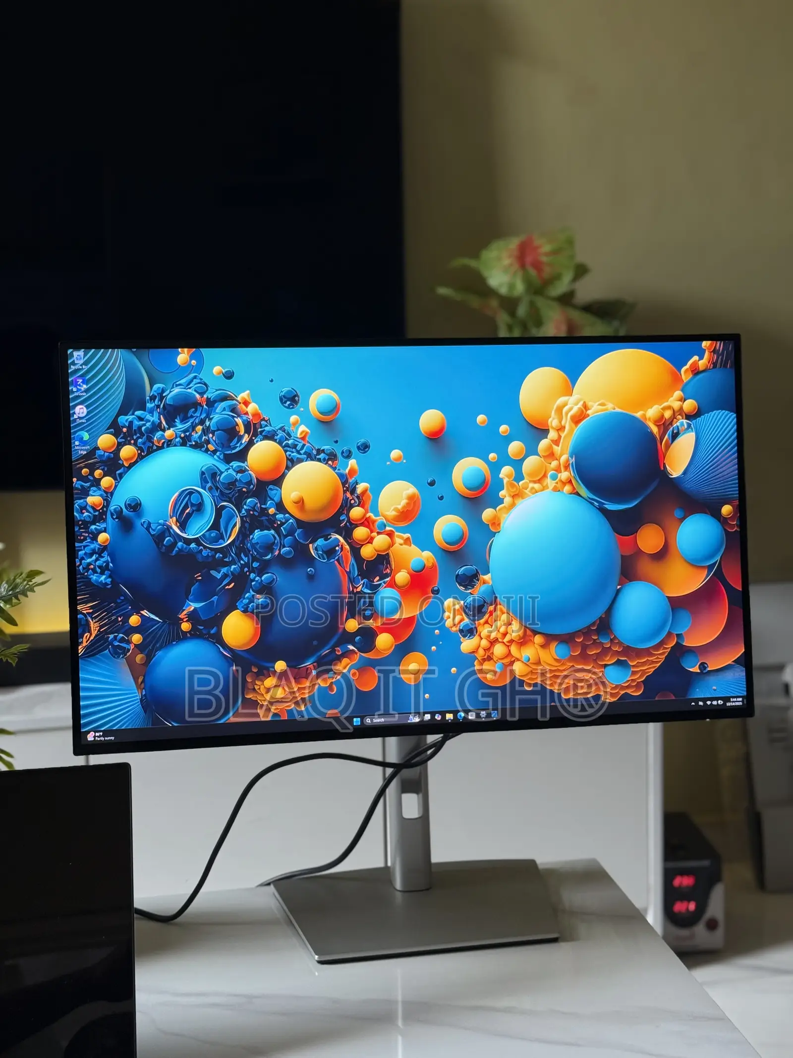 Dell Ultrasharp U2723qe - Led Monitor - 27-3840 X 2160 
